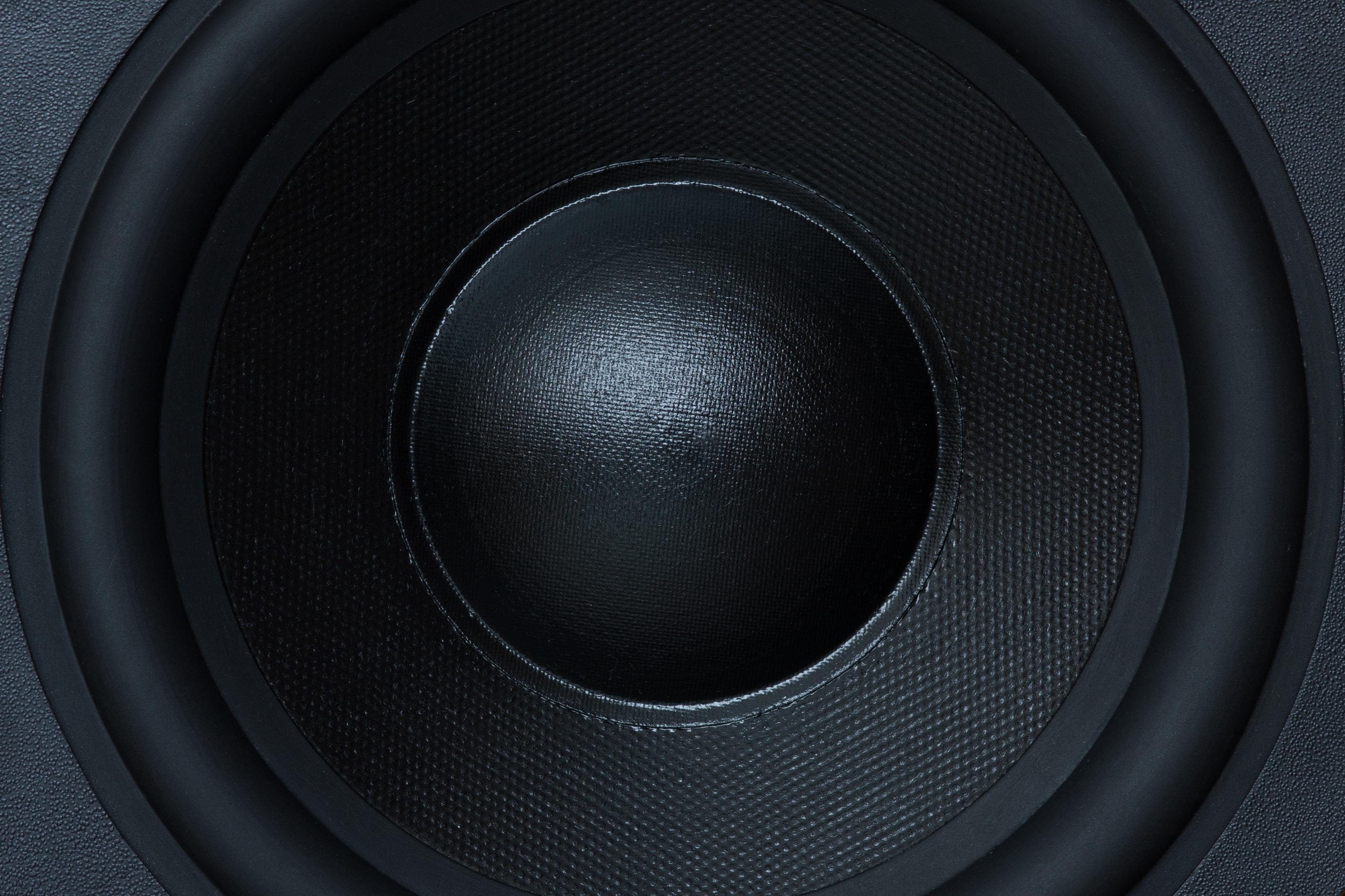 Lydutstyr utleie hos DJ BOOTH. Lei alt av profesjonelt lydutstyr som du trenger til ditt arrangement. Les mer.