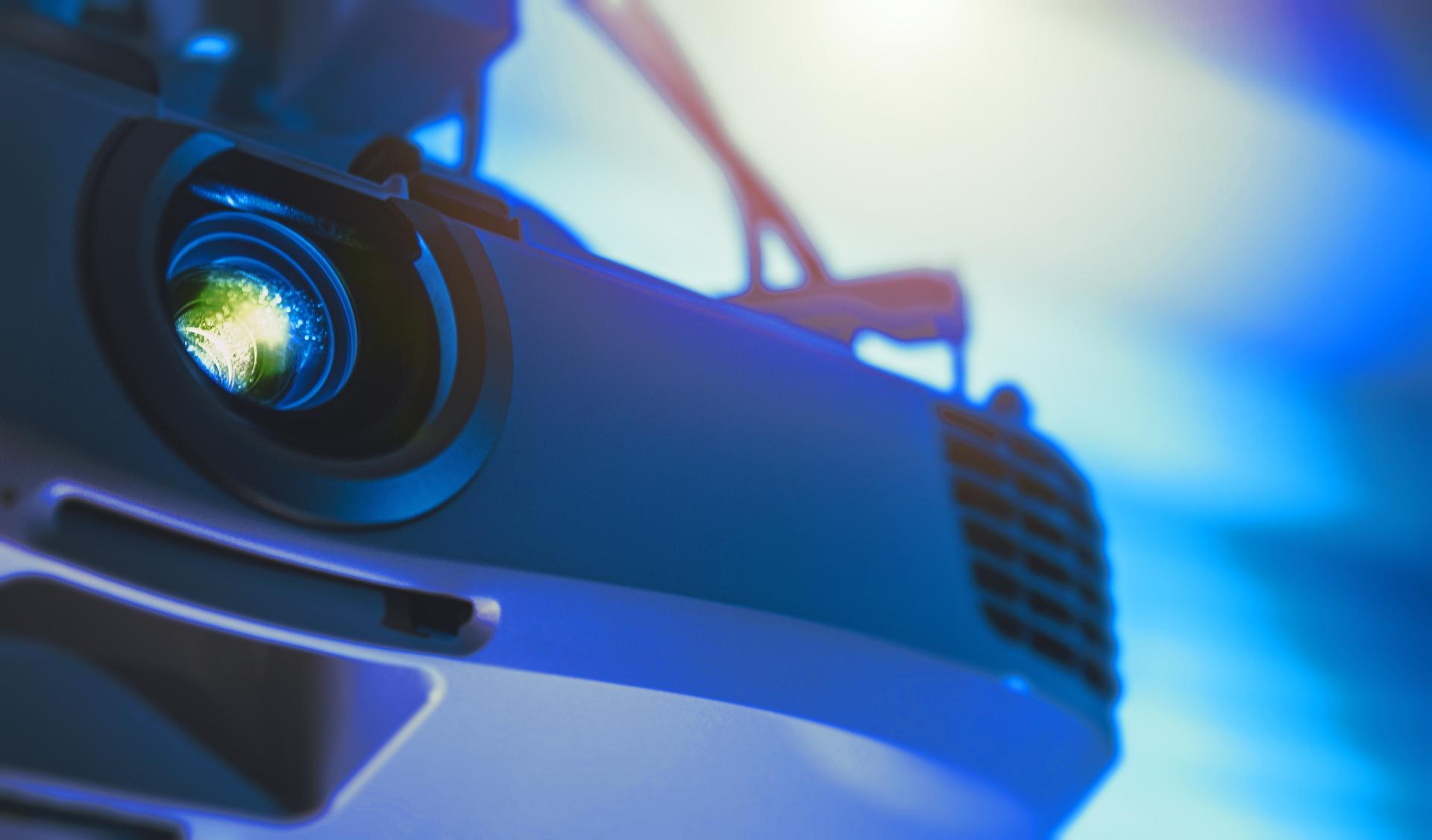 DJ BOOTH tilbyr utleie av LED skjermer, P4.8, P3,9, utendørs og innendørs, projektorer, lerret og videoutstyr til konserter, eventer og live produksjoner. Les mer.
