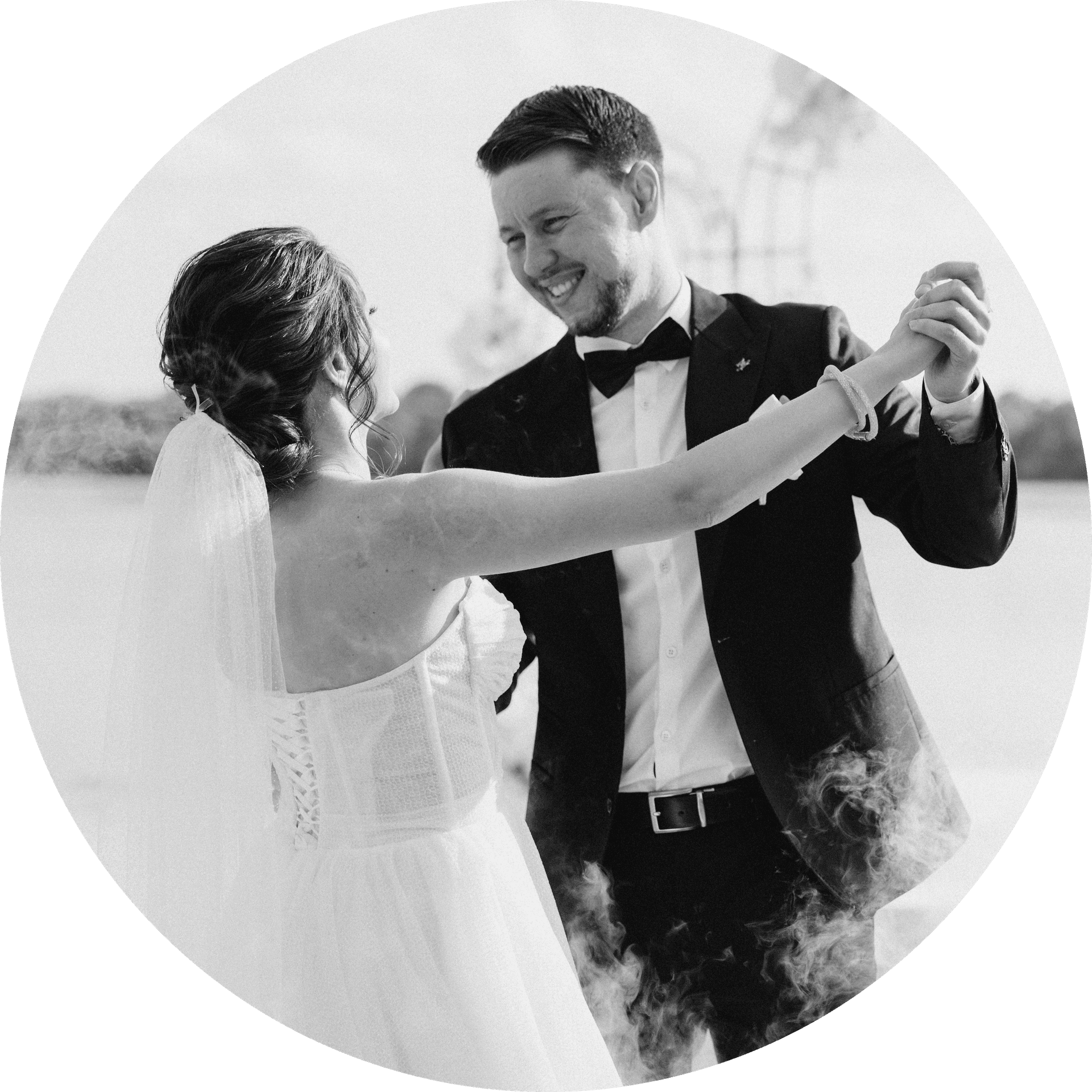 wedding_circular_djbooth