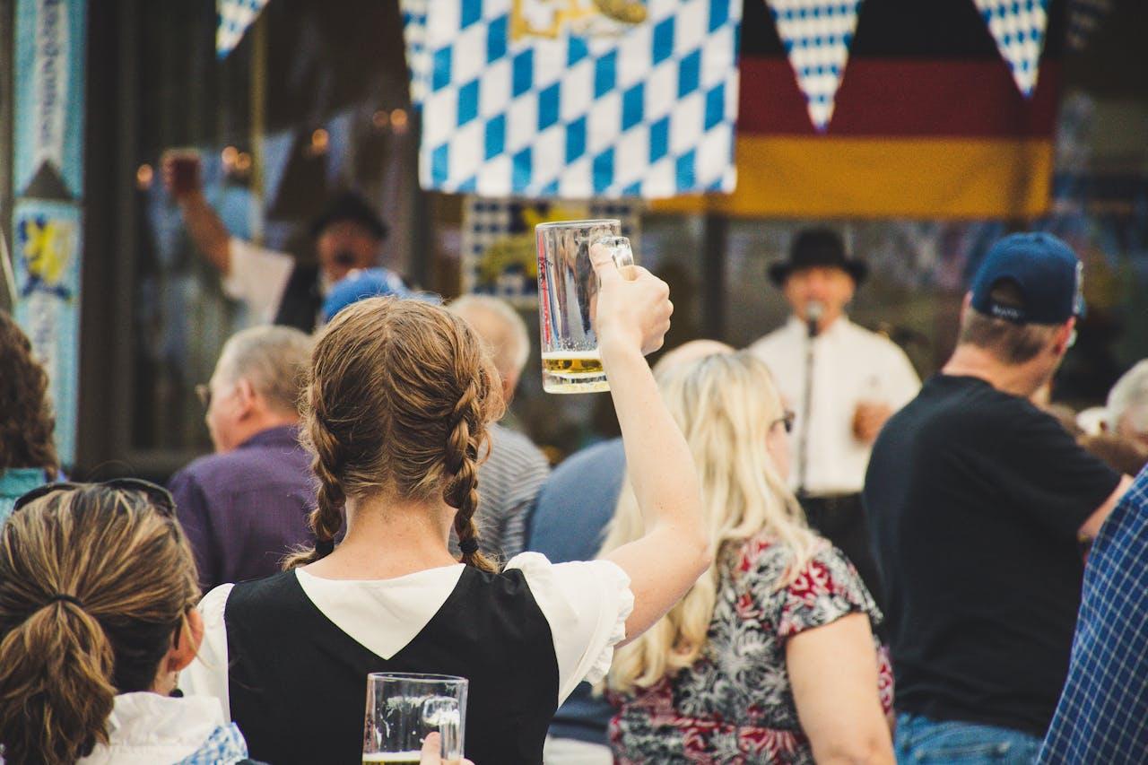 Leie lyd til Oktoberfest